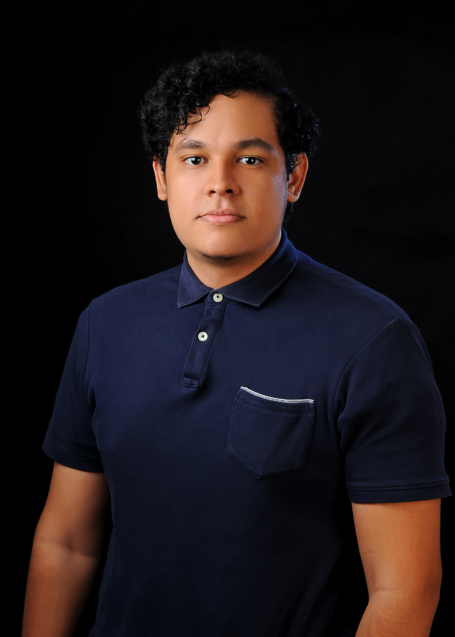 Max Batista MrBanika Professional Headshot - UI/UX Designer & Visual Designer Portfolio Photo